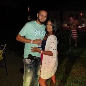 Meet your Posher, Dennis